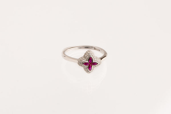 Anillo flor roja