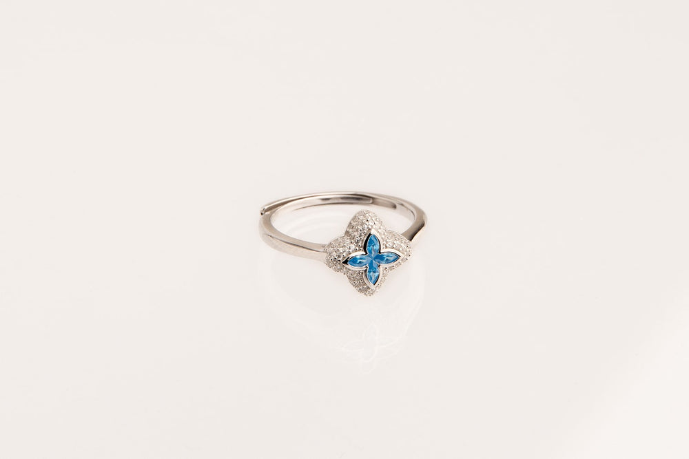 Anillo flor azul