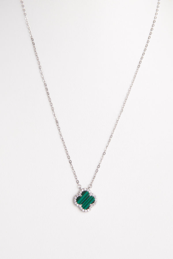 Collar con piedra verde 45cm