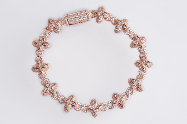 Pulsera de flores blancas rosa