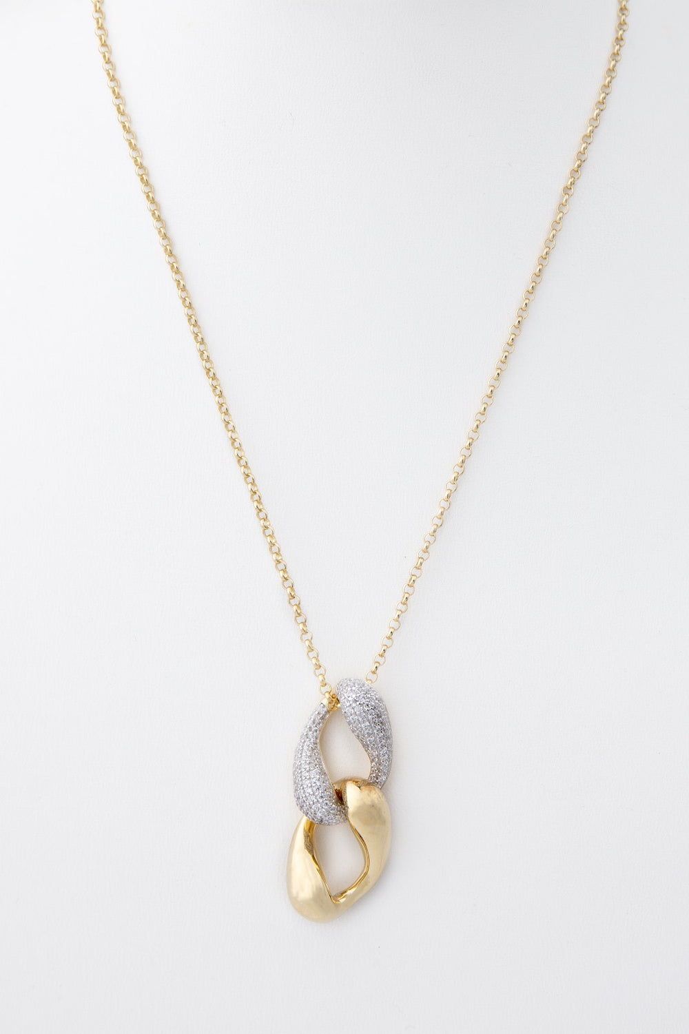 Collar bisma chapado